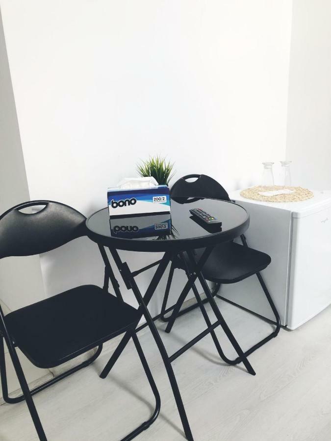 Studio Central Târgu Jiu Extérieur photo